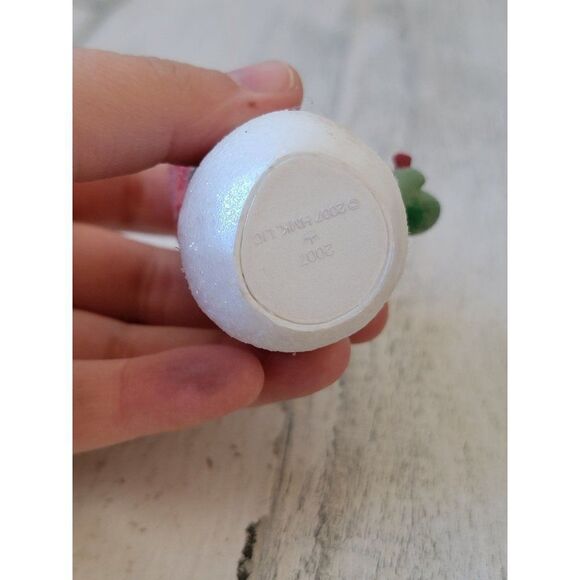 Hallmark AS IS welcome, Friends! 2007 ornament Xmas - Picture 4 of 4